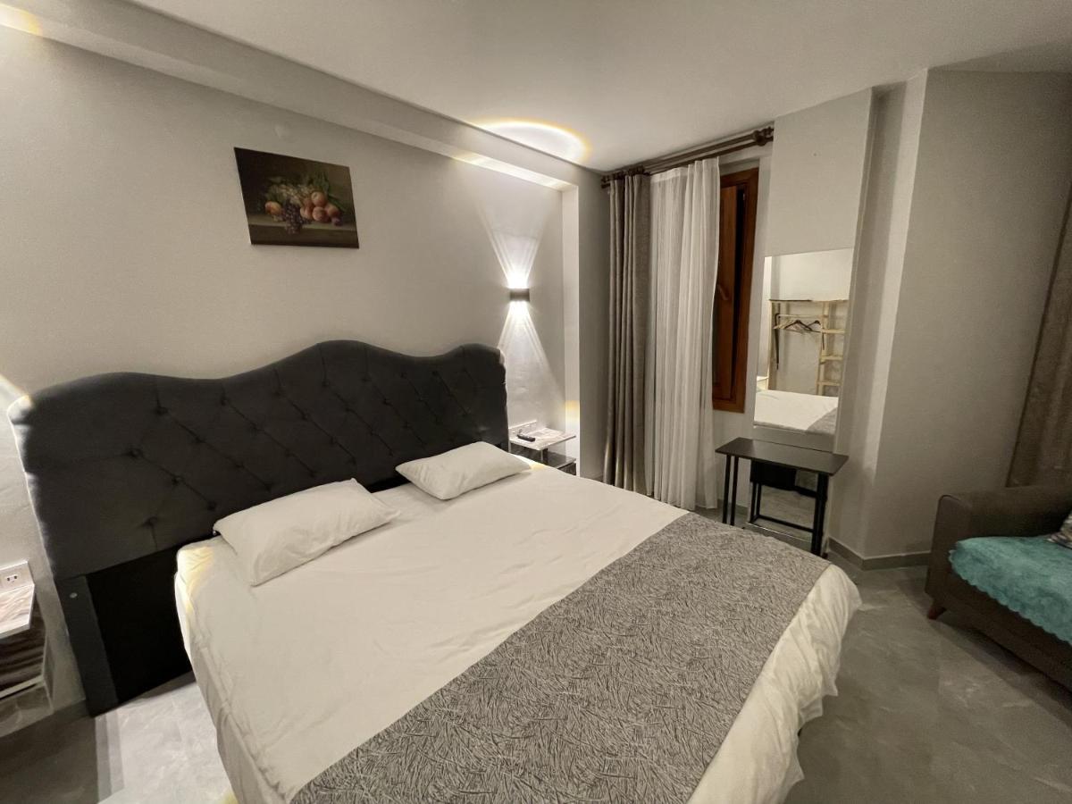Turna Hotel Istambul Exterior foto